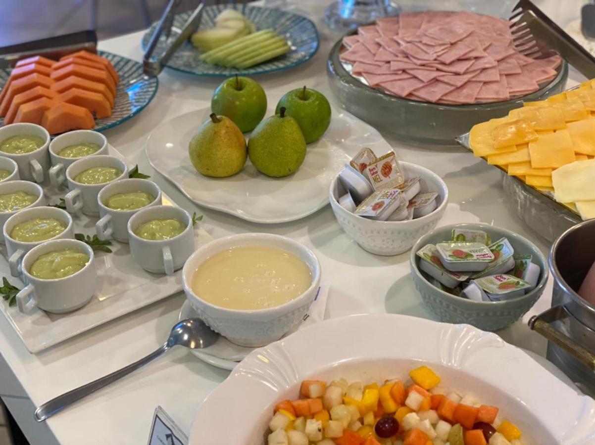 Camacari Plaza Hotel Екстериор снимка