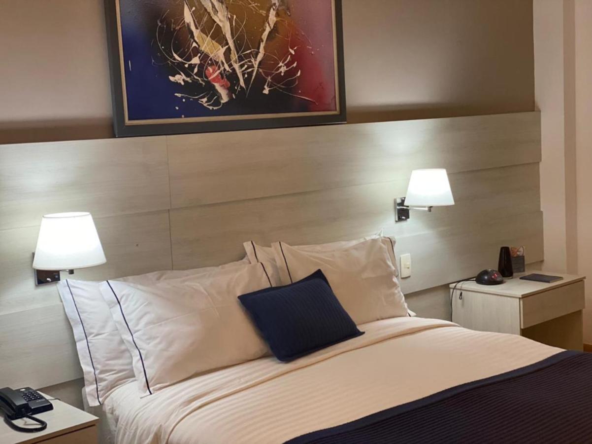 Camacari Plaza Hotel Екстериор снимка