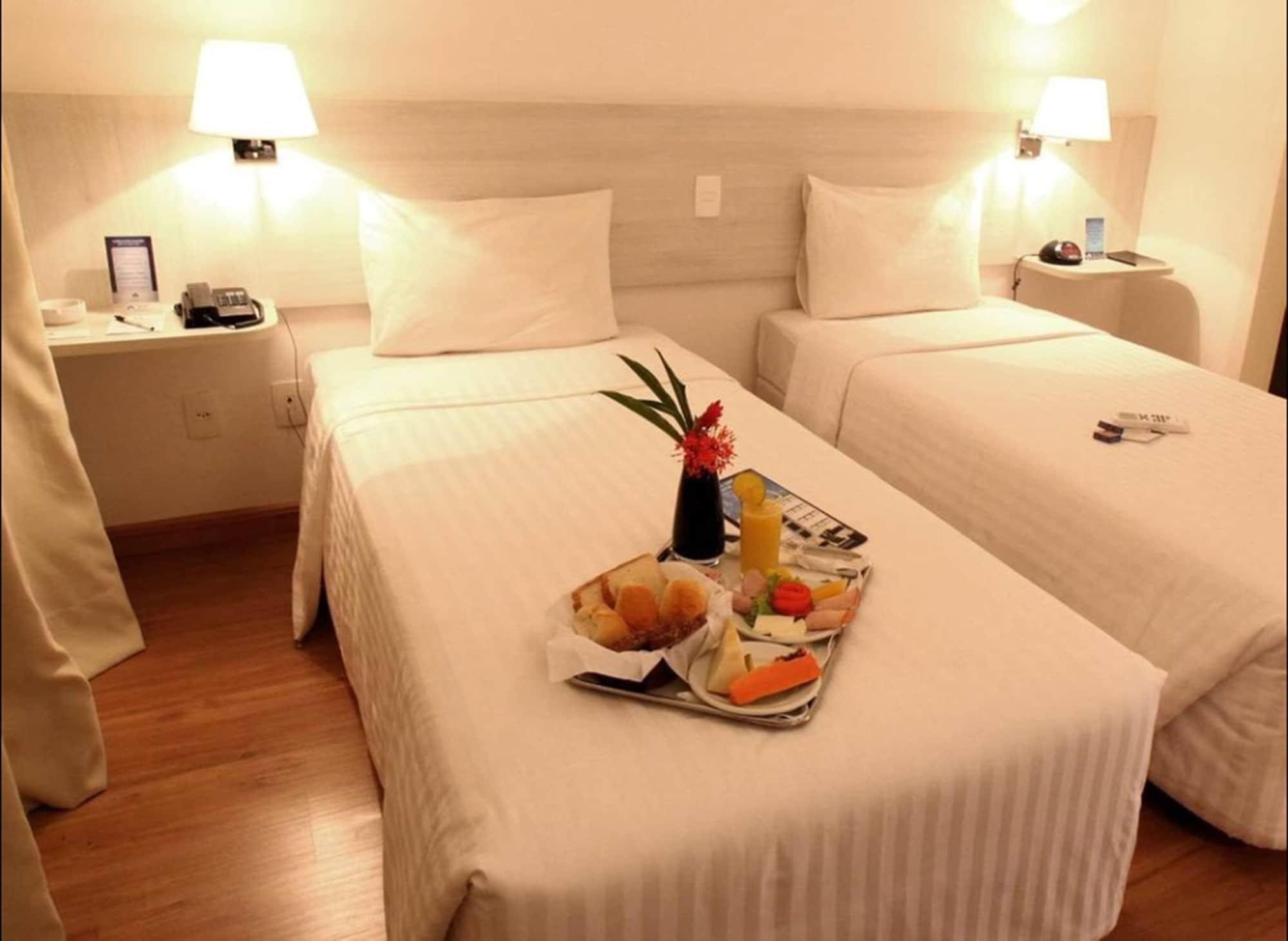 Camacari Plaza Hotel Екстериор снимка